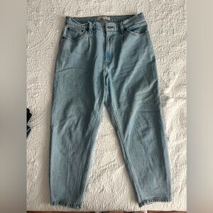 Abercrombie mom jeans high rise